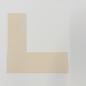 Kulørt passepartout creme 82 x 112 cm x 1,7 mm